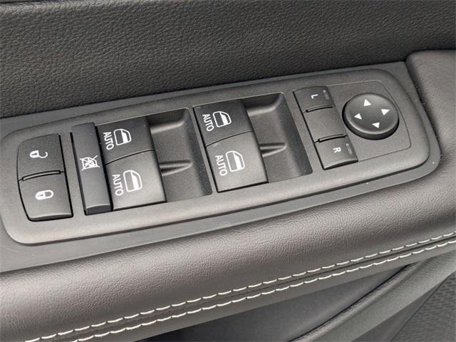 new 2026 Chrysler Voyager car, priced at $40,000