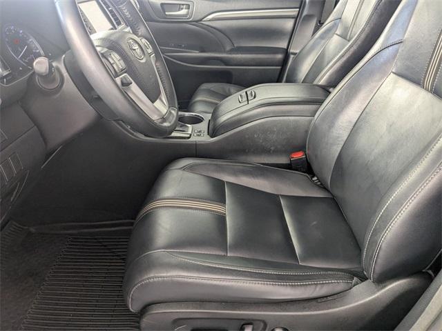 used 2018 Toyota Highlander car, priced at $17,828