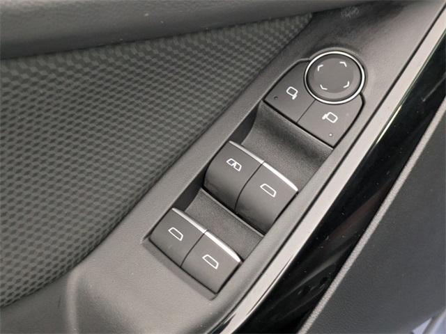 used 2025 Chevrolet Equinox car, priced at $31,616