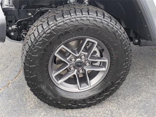 new 2025 Jeep Gladiator car, priced at $49,205
