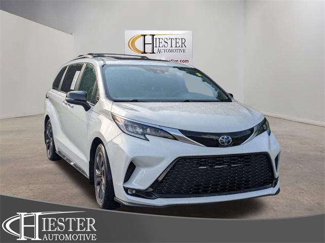 used 2023 Toyota Sienna car, priced at $38,496