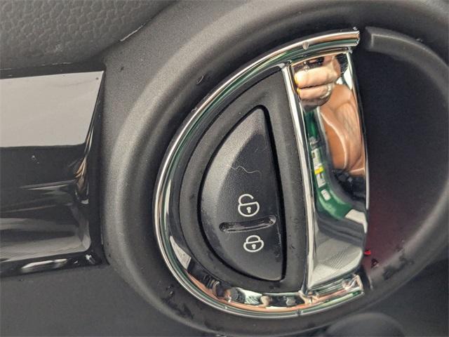 used 2023 MINI Hardtop car, priced at $26,711