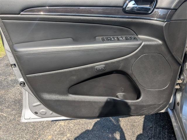 used 2021 Jeep Grand Cherokee car, priced at $27,333