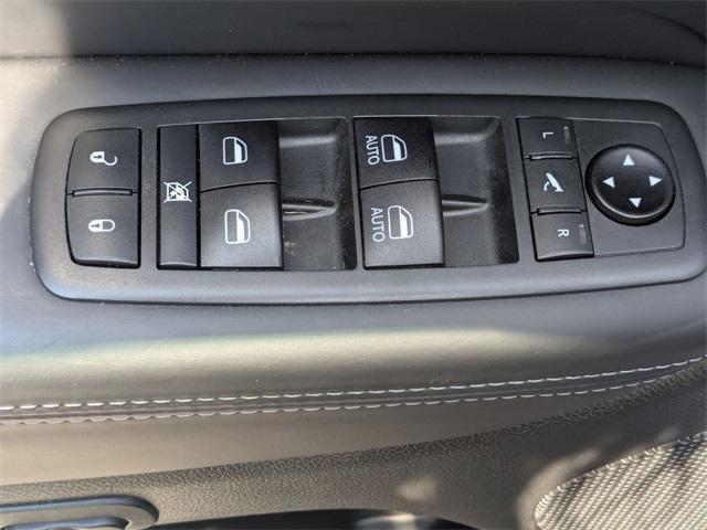 used 2021 Jeep Grand Cherokee car, priced at $27,333