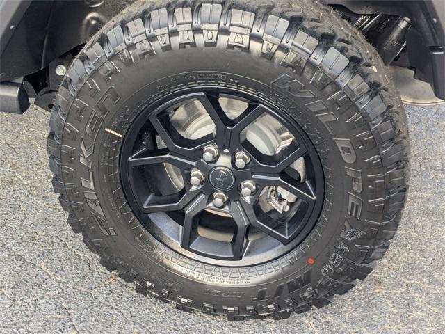 new 2025 Jeep Wrangler car, priced at $56,070
