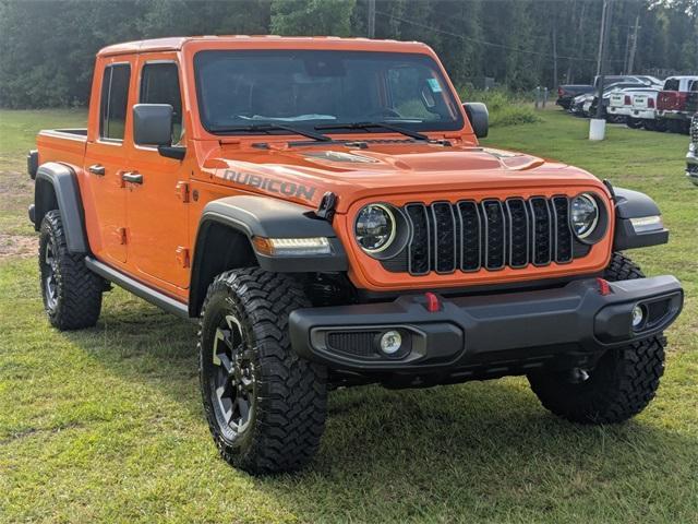 new 2025 Jeep Gladiator car, priced at $53,500