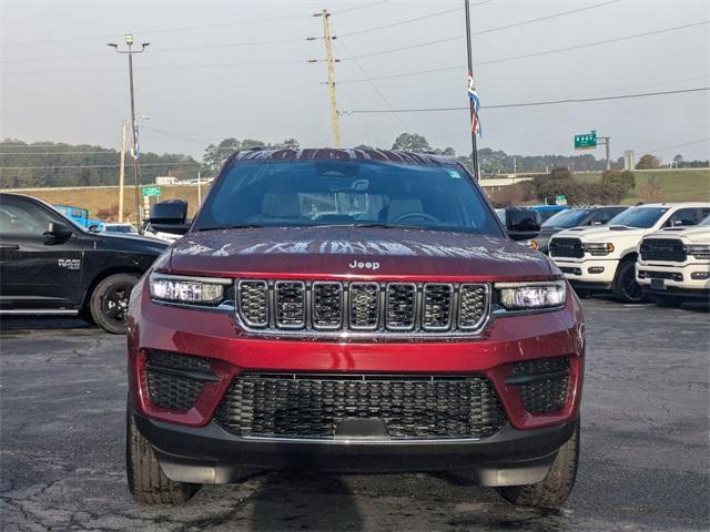 new 2025 Jeep Grand Cherokee car