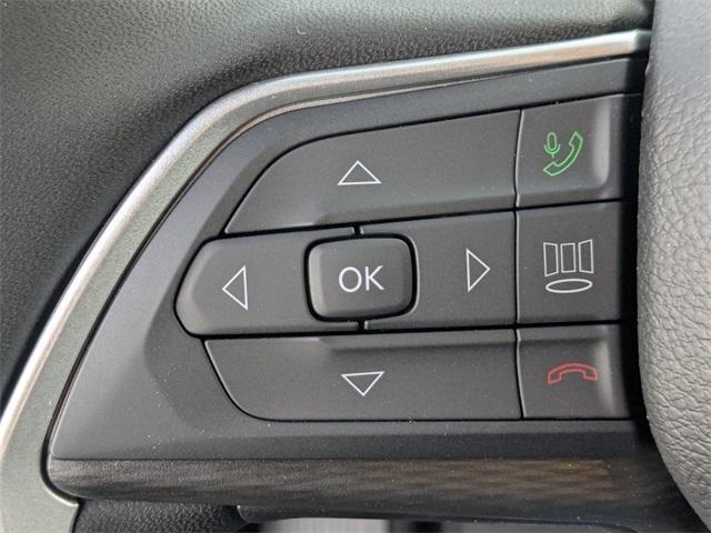 new 2025 Jeep Grand Cherokee car, priced at $43,030