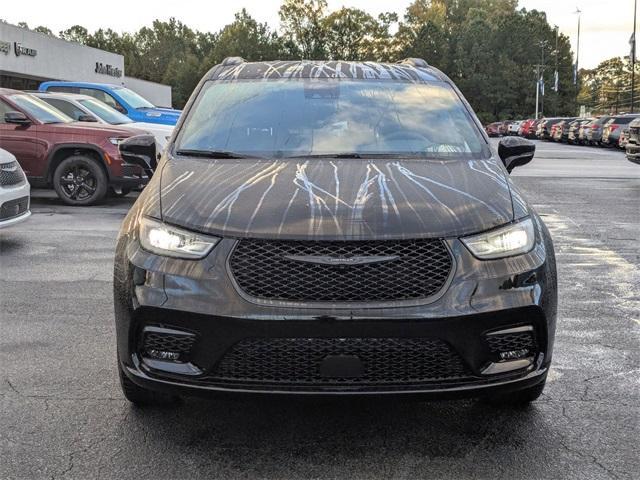 new 2026 Chrysler Pacifica car, priced at $44,834