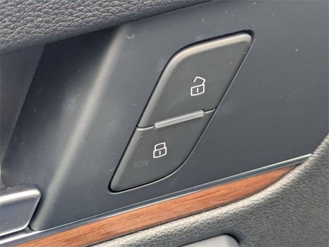 used 2021 Audi Q5 car, priced at $24,633