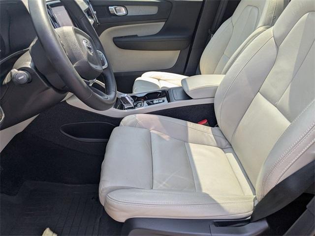 used 2023 Volvo XC40 car, priced at $29,200