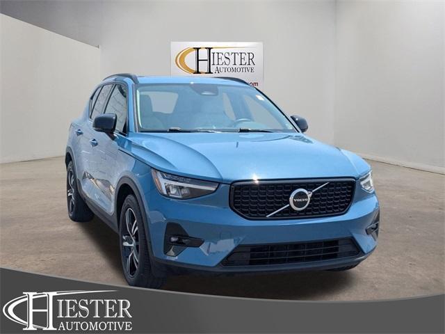 used 2023 Volvo XC40 car, priced at $29,200