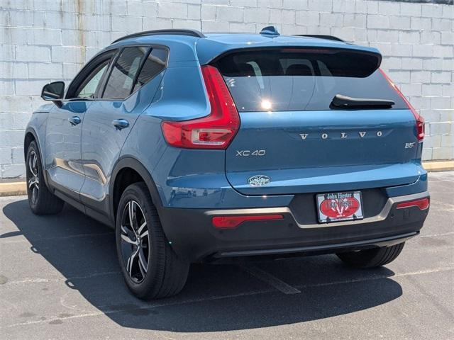 used 2023 Volvo XC40 car, priced at $29,200