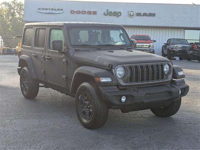 new 2026 Jeep Wrangler car, priced at $43,774
