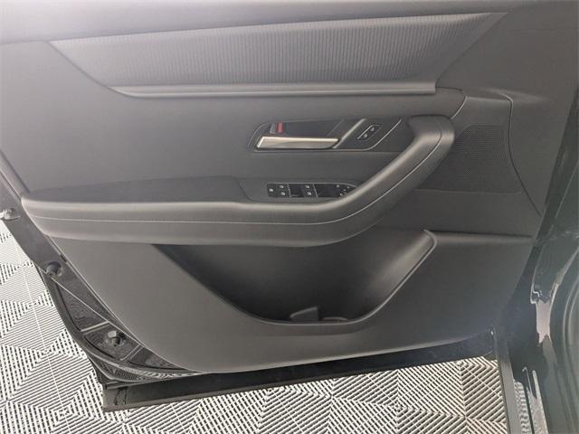 used 2024 Mazda CX-90 car, priced at $30,060