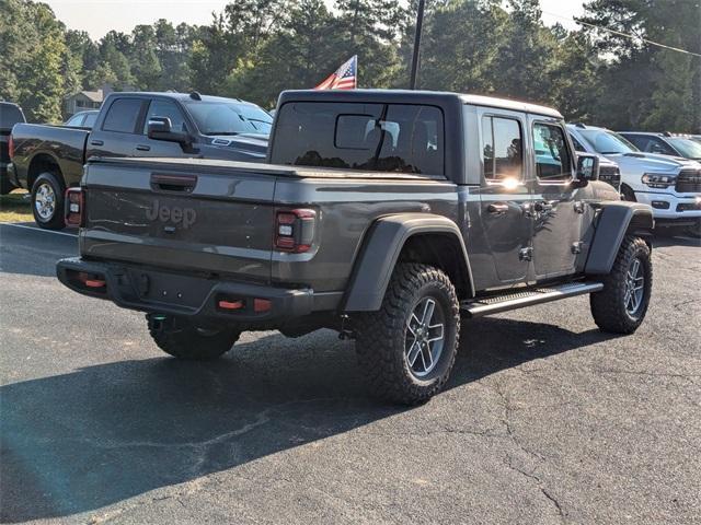 new 2024 Jeep Gladiator car, priced at $55,429