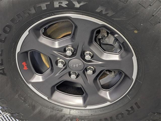 used 2021 Jeep Gladiator car, priced at $39,293