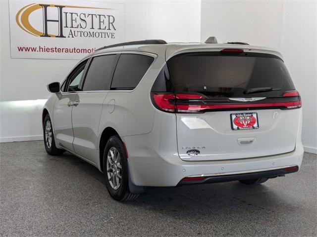 used 2021 Chrysler Pacifica car, priced at $23,911