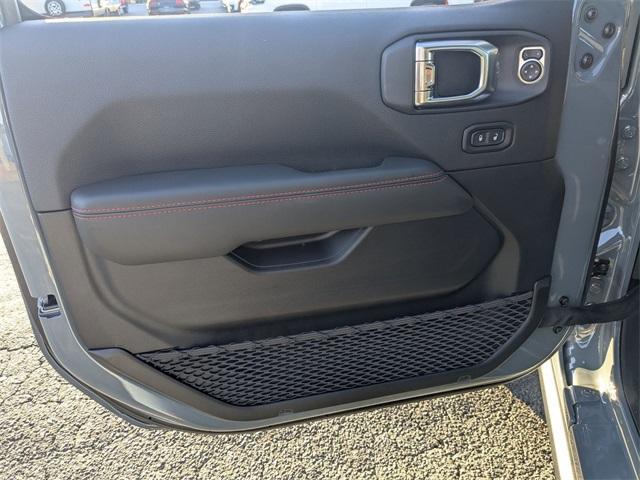 new 2026 Jeep Gladiator car, priced at $63,300