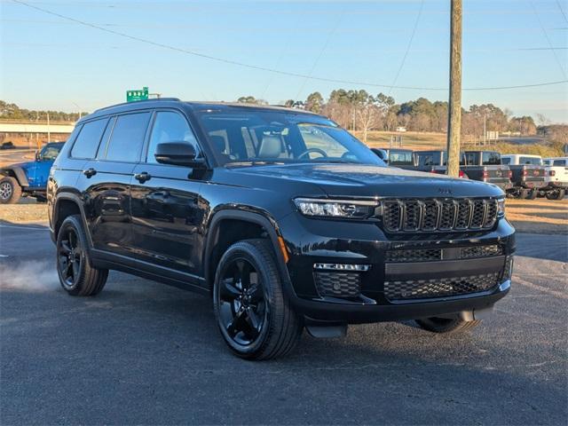 new 2025 Jeep Grand Cherokee L car