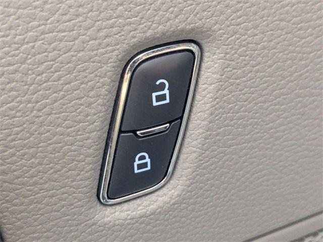 used 2015 Ford F-150 car, priced at $19,669