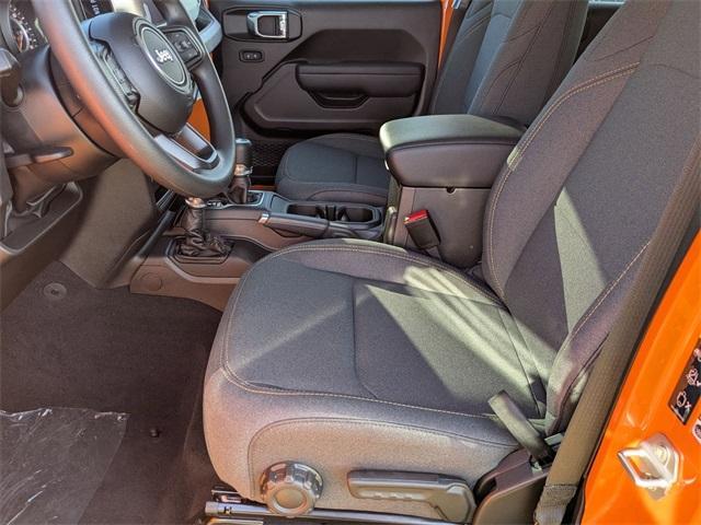 new 2025 Jeep Wrangler car, priced at $40,670