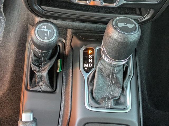 new 2025 Jeep Wrangler car, priced at $40,670