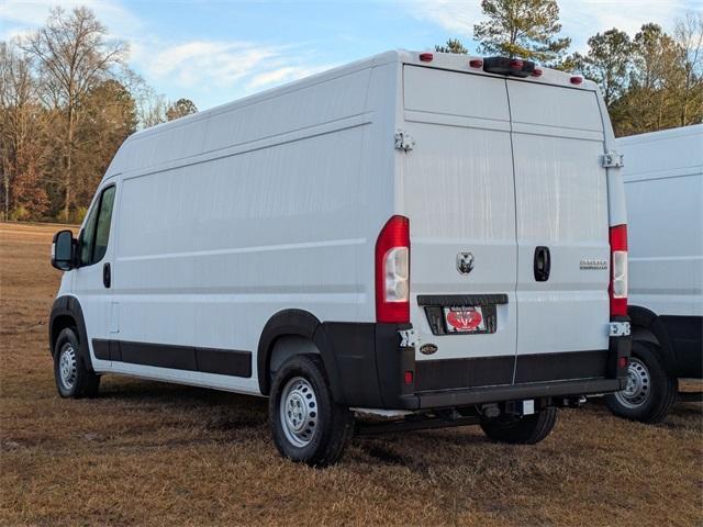 new 2025 Ram ProMaster 2500 car, priced at $43,945