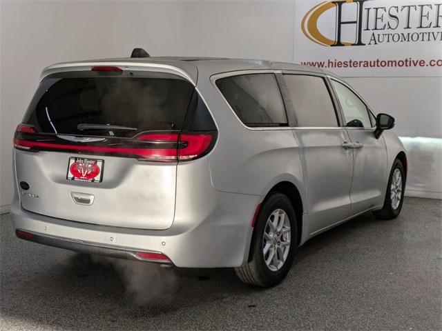 used 2023 Chrysler Pacifica car, priced at $23,201