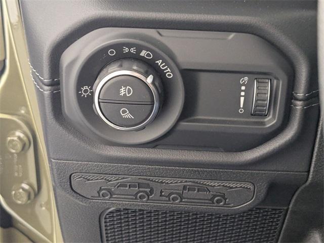 used 2025 Jeep Gladiator car, priced at $49,907