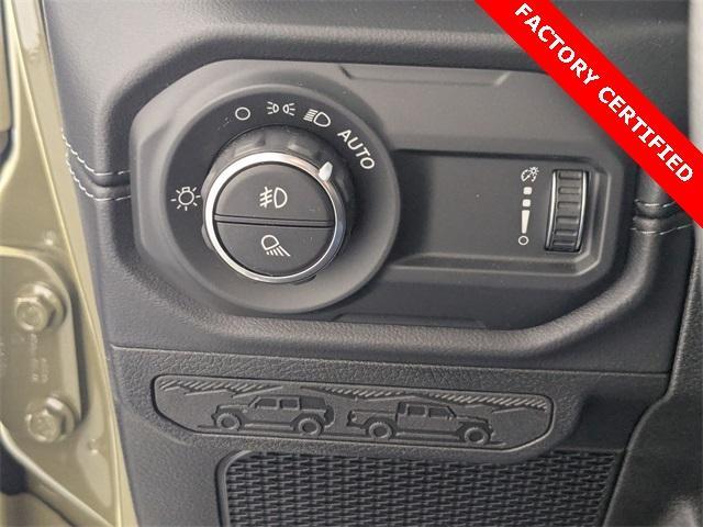 used 2025 Jeep Gladiator car, priced at $48,897