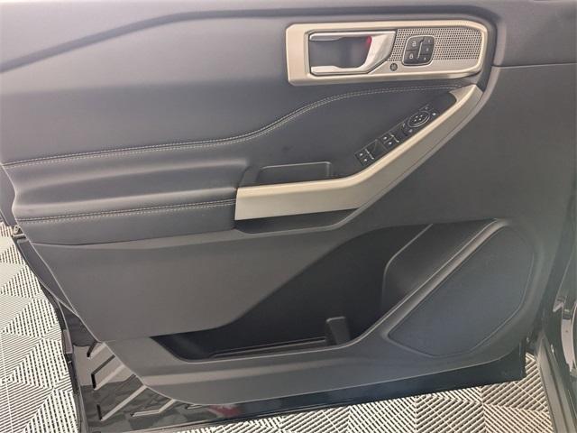 used 2023 Ford Explorer car, priced at $29,995
