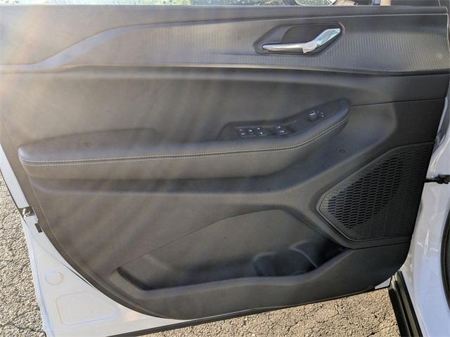 new 2025 Jeep Grand Cherokee L car, priced at $44,780