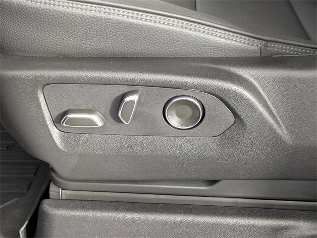 used 2024 GMC Yukon XL car, priced at $77,551
