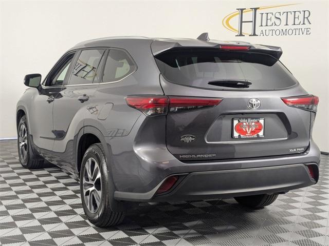 used 2023 Toyota Highlander car, priced at $34,950