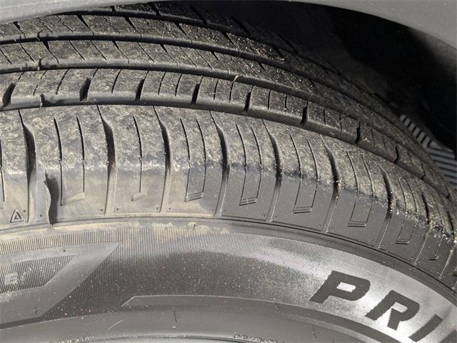 used 2023 Toyota Highlander car, priced at $34,950