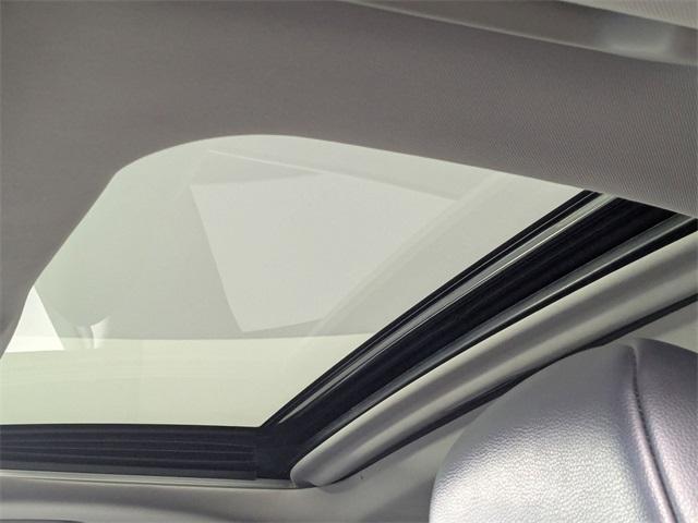 used 2023 Toyota Highlander car, priced at $34,950