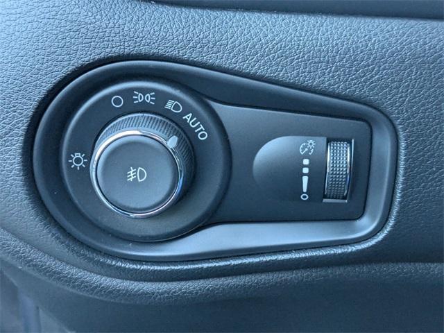 used 2020 Jeep Renegade car, priced at $15,984