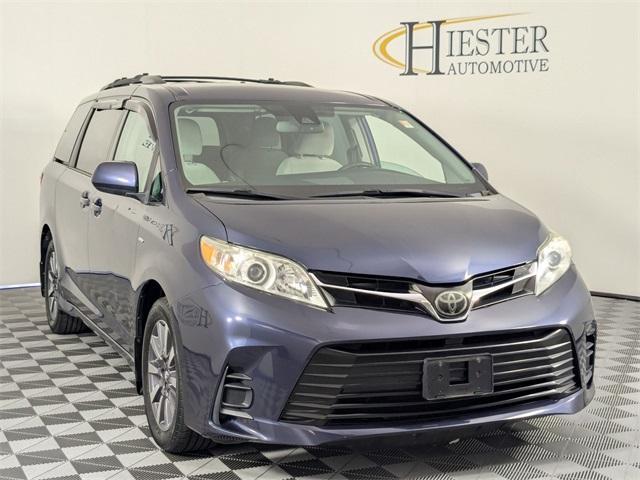 used 2018 Toyota Sienna car, priced at $26,467