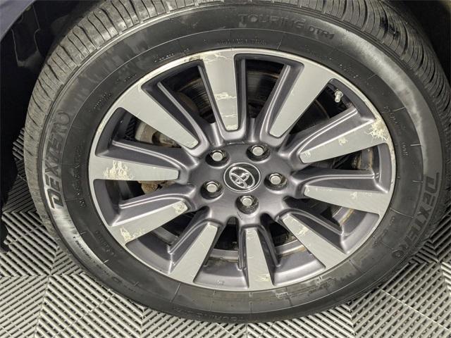 used 2018 Toyota Sienna car, priced at $26,467