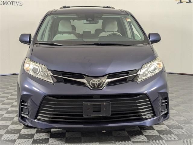 used 2018 Toyota Sienna car, priced at $26,467