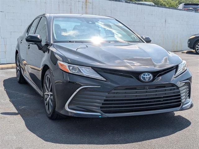 used 2022 Toyota Camry Hybrid car, priced at $24,989
