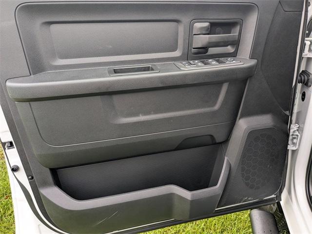 new 2025 Ram 3500 car, priced at $65,212