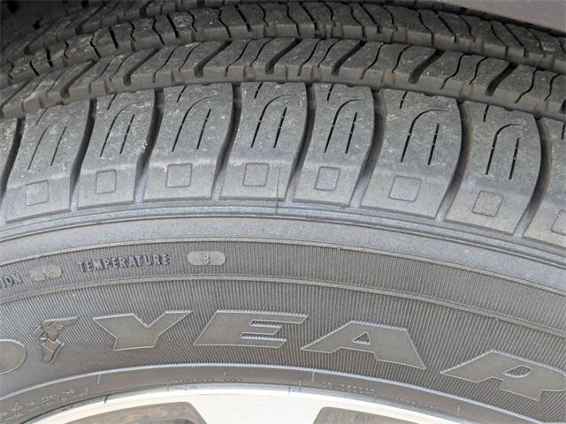 used 2021 Toyota Highlander Hybrid car, priced at $28,896