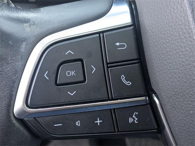 used 2021 Toyota Highlander Hybrid car, priced at $28,896