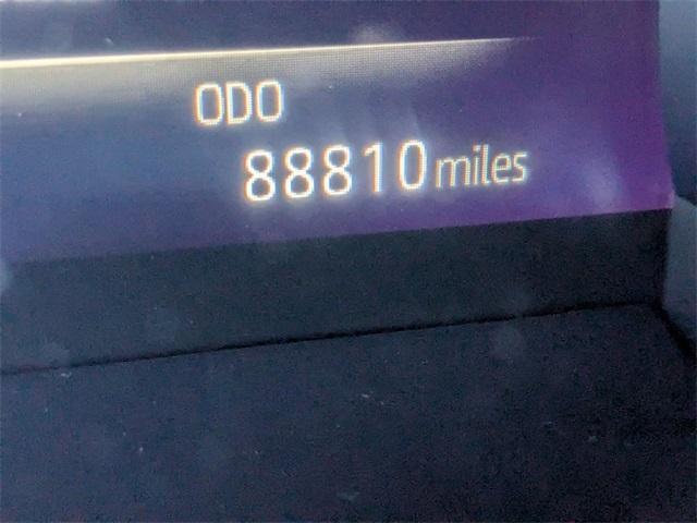 used 2021 Toyota Highlander Hybrid car, priced at $28,896