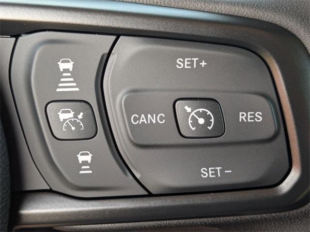 new 2025 Jeep Gladiator car, priced at $45,358