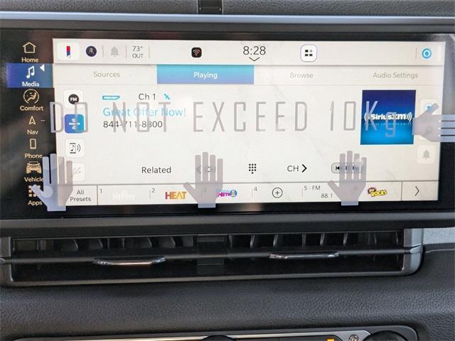 new 2025 Jeep Gladiator car, priced at $45,358
