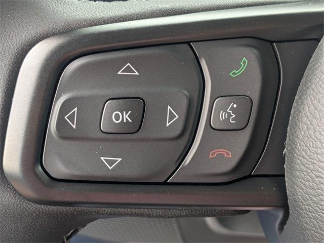 new 2025 Jeep Gladiator car, priced at $40,130