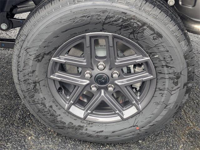 new 2025 Jeep Gladiator car, priced at $40,130